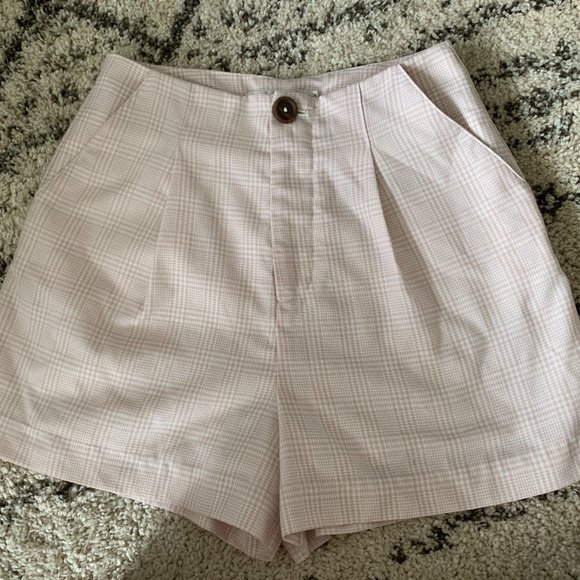 High waisted TWIK shorts from Simons - Picture 1 of 3